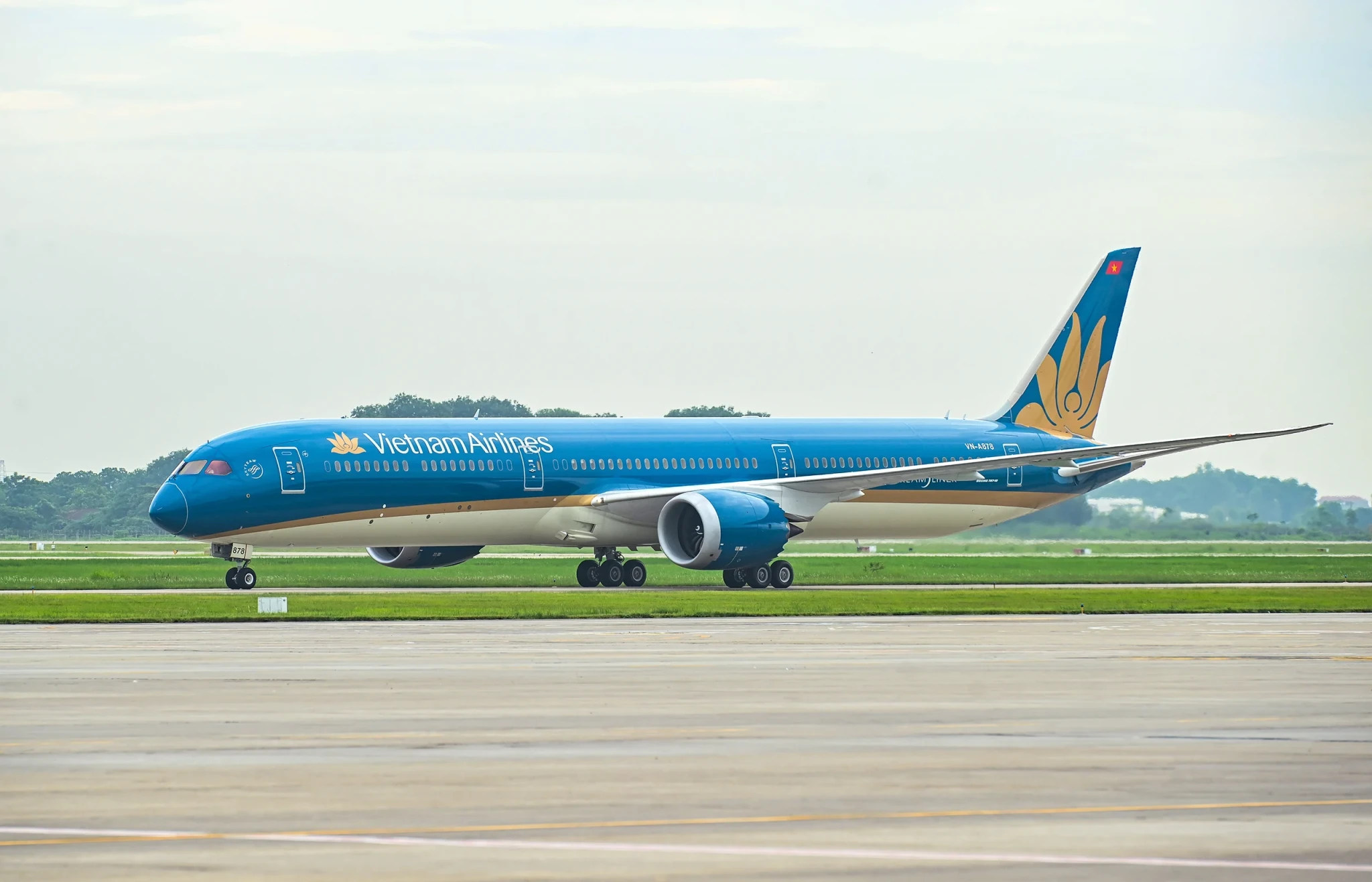 spirit.vietnamairlines.com-wp-content-uploads-2026-04-_vna.webp