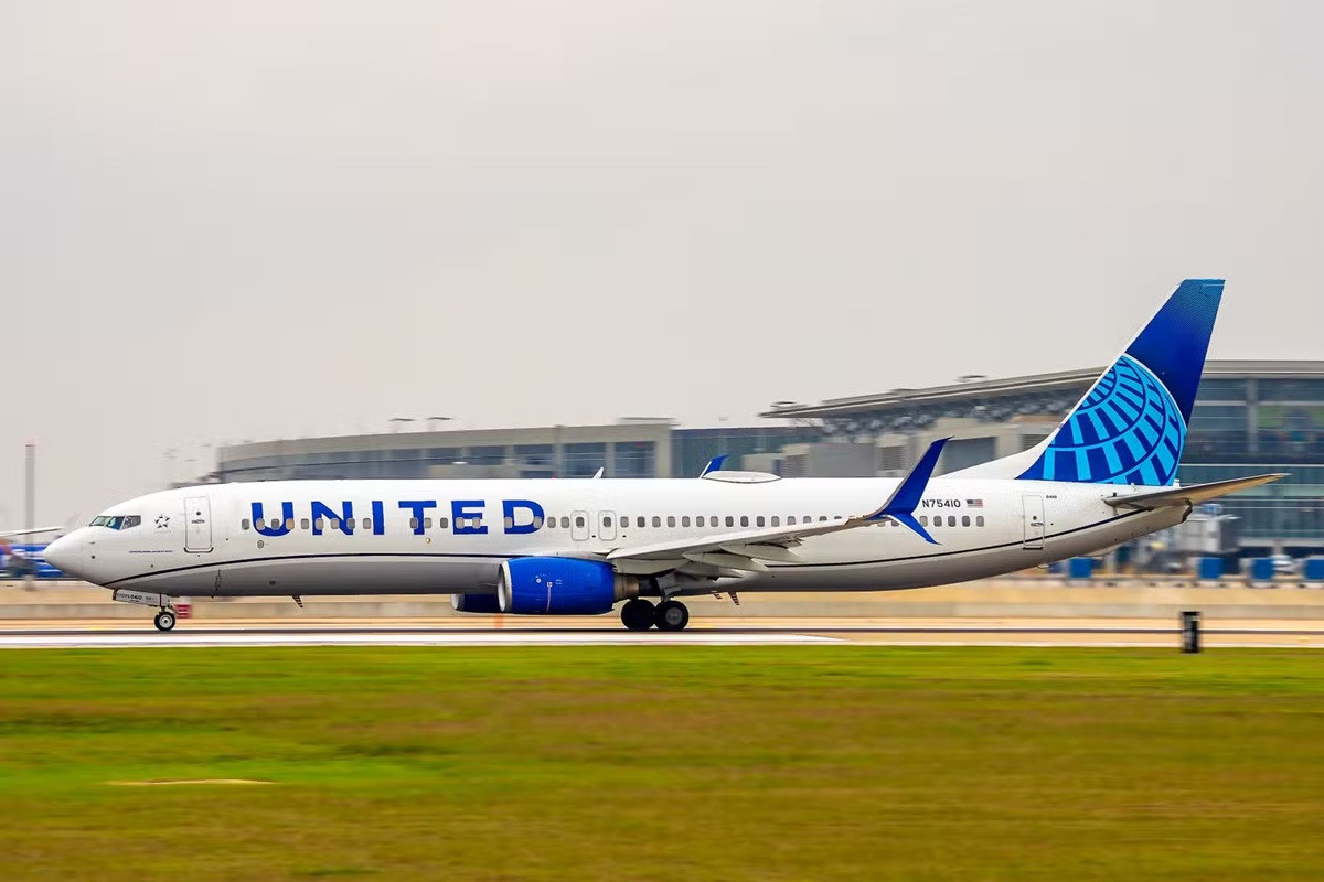 United Airlines 3