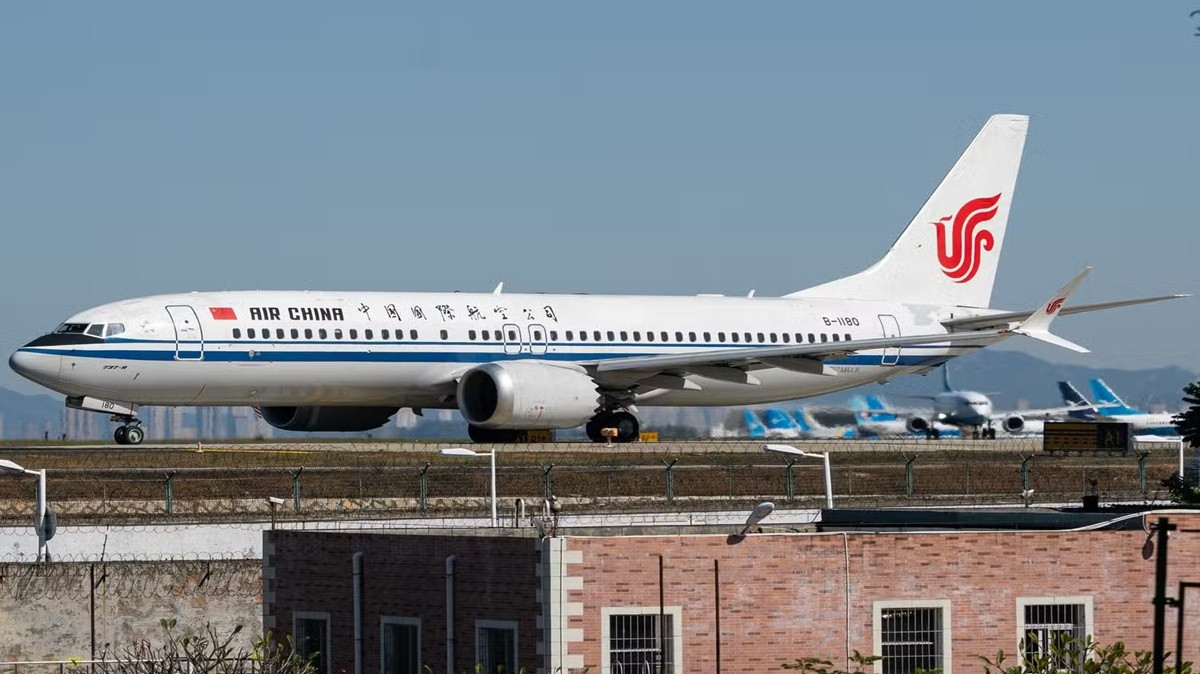 don hang Boeing 2