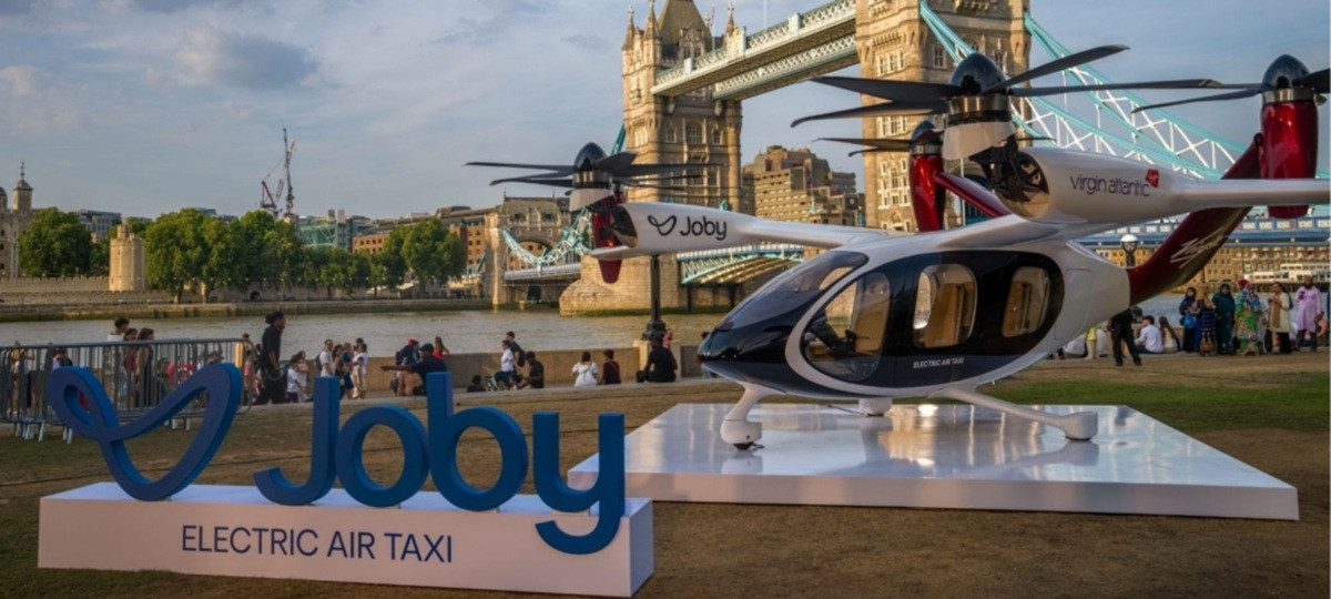 taxi bay 1