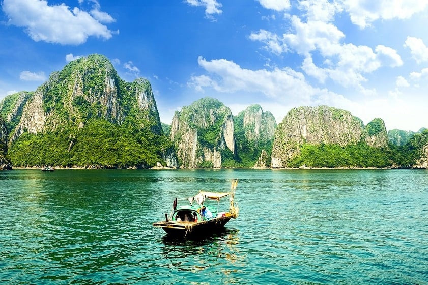 media.vietnamarchi.vn-upload-userfiles-images-blog-truong-nam-thuan-2-_du-lich-ben-vung-2.jpg