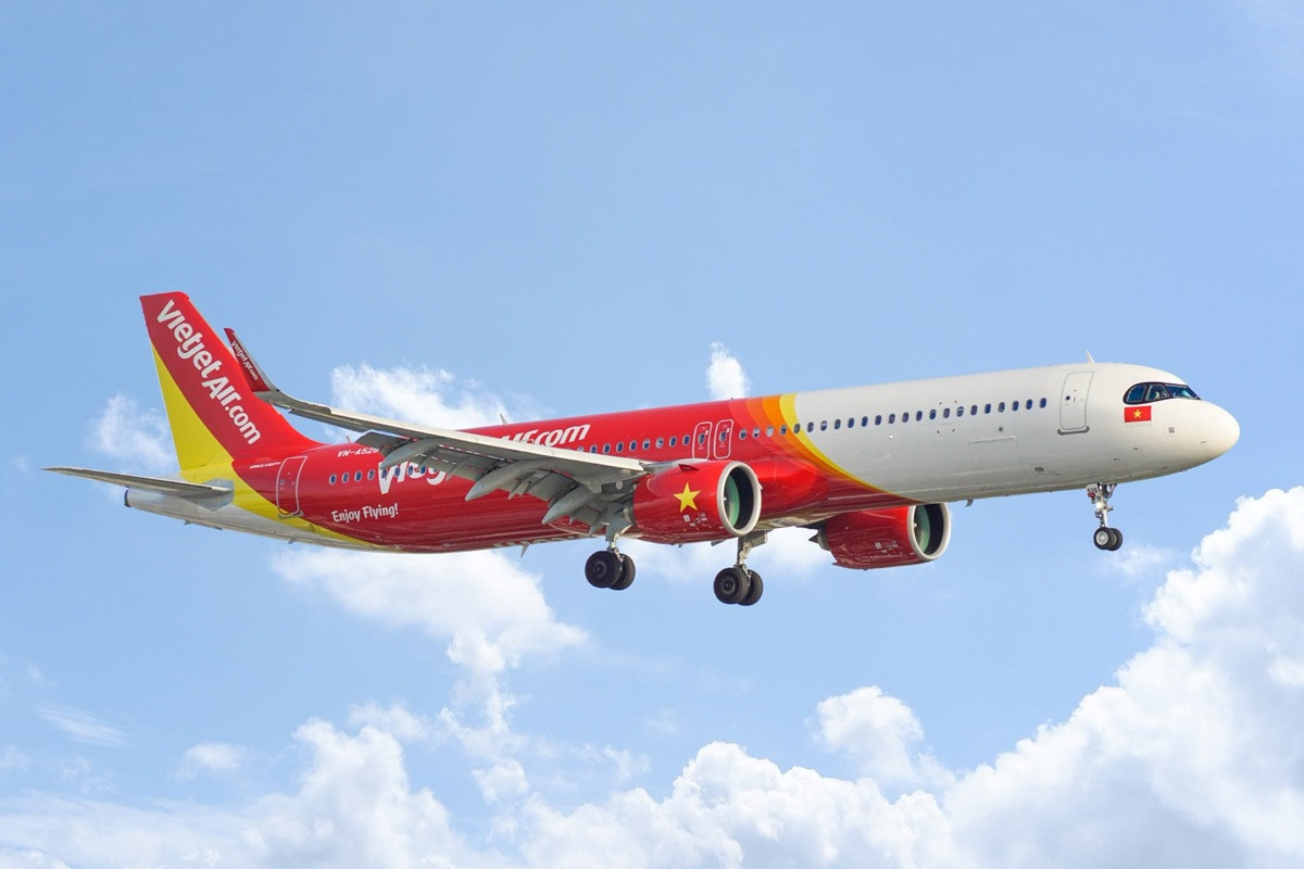 Cổ hiếu của VJC chỉ tăng nhẹ trong phiên giao dịch đầu tiên của tháng 8. Ảnh: Vietjet