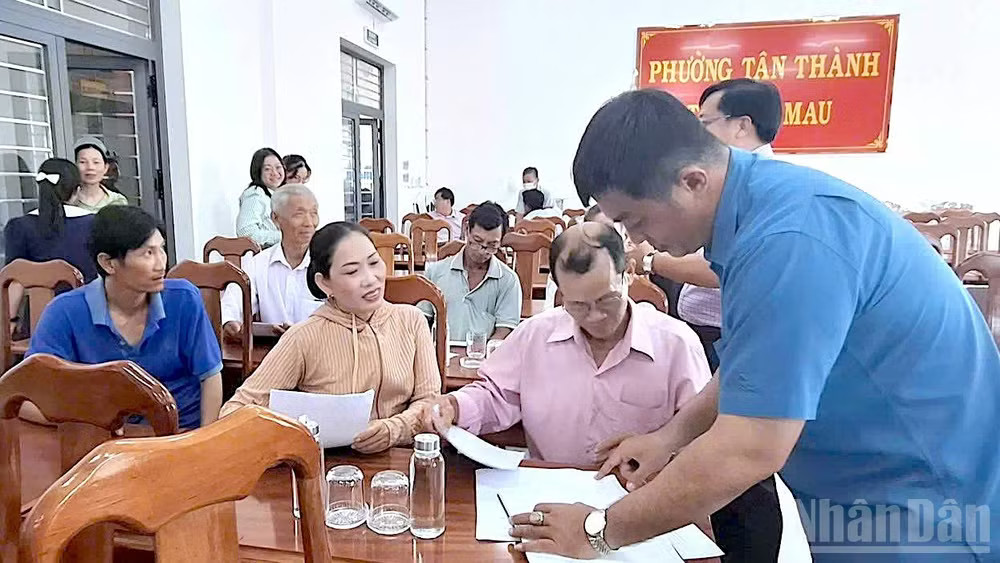 cdn.nhandan.vn-images-77bb781b5d2fb388f37161f7c24574134a4a0172bb23c180fac7b5058915d7294dc3a54c06747291573ea5ea3f895054782ff543ad5c081211525826d1bc9705-_ndo_br_san-bay-2-2224.jpg.avif