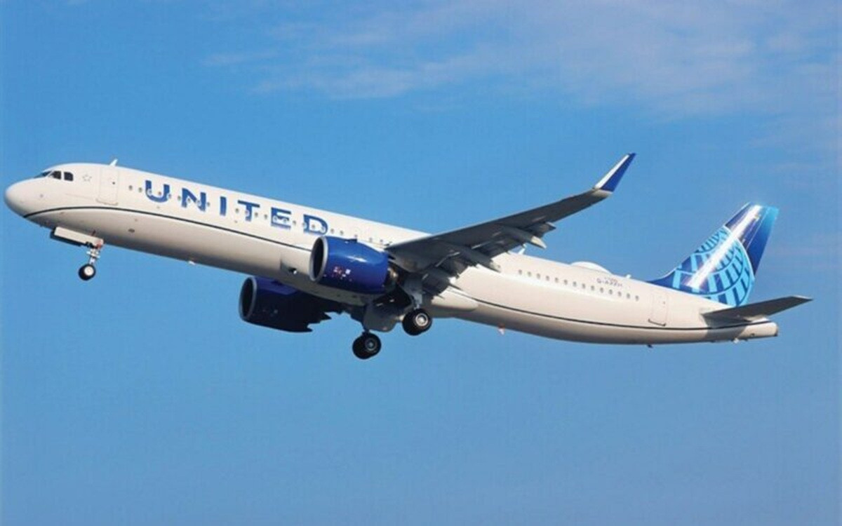United Airlines 1