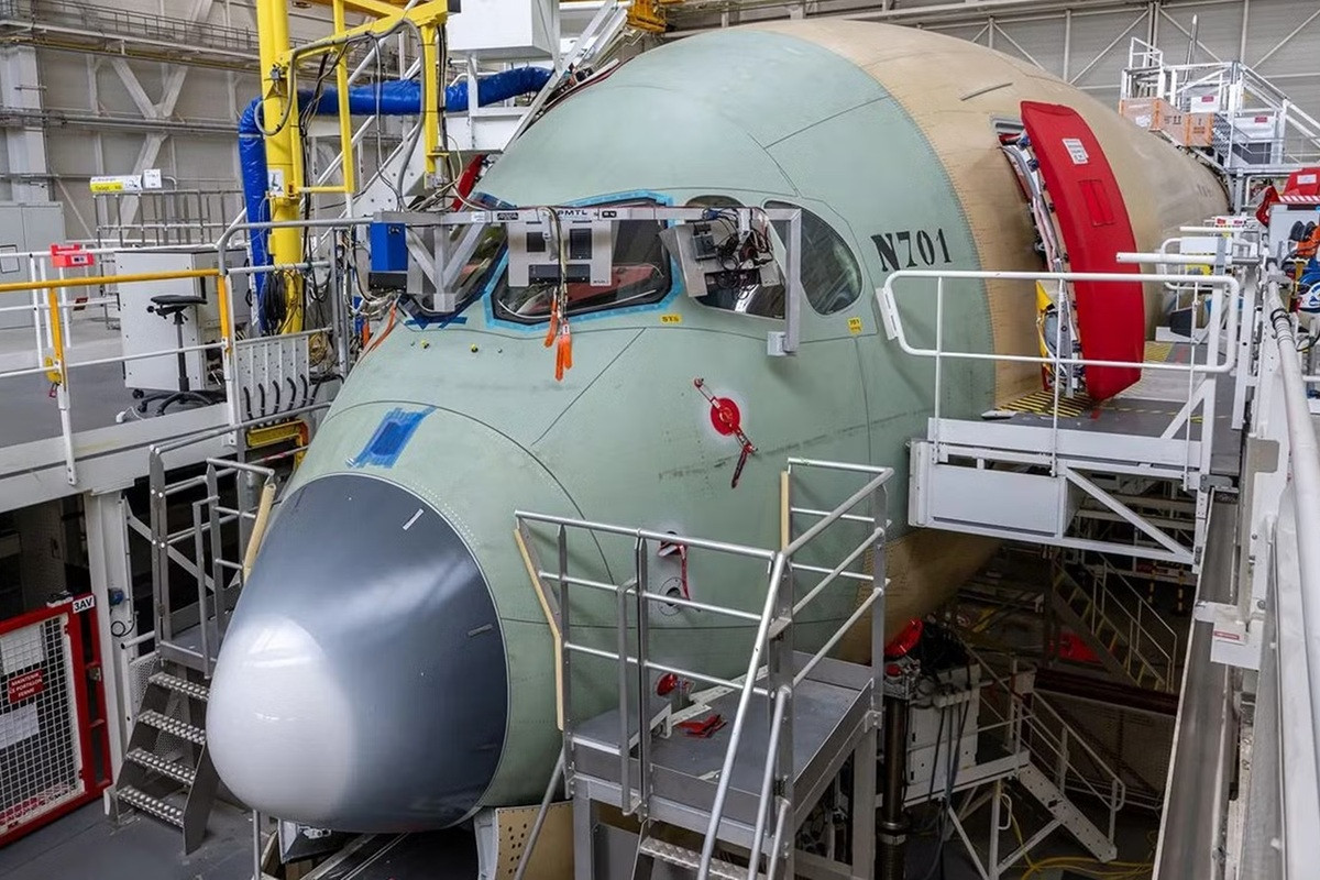 Airbus A350F