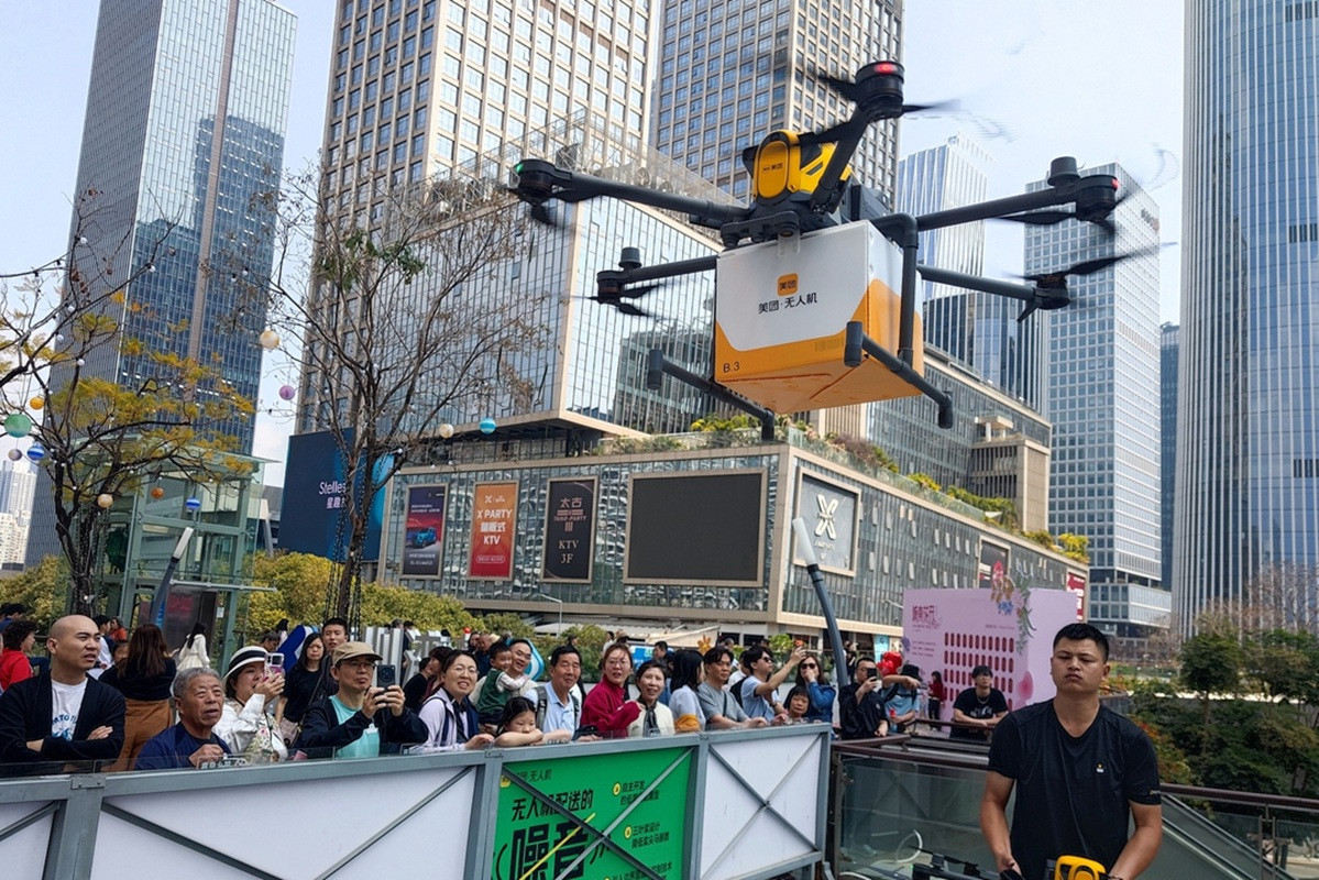 giao hang bang drone 6
