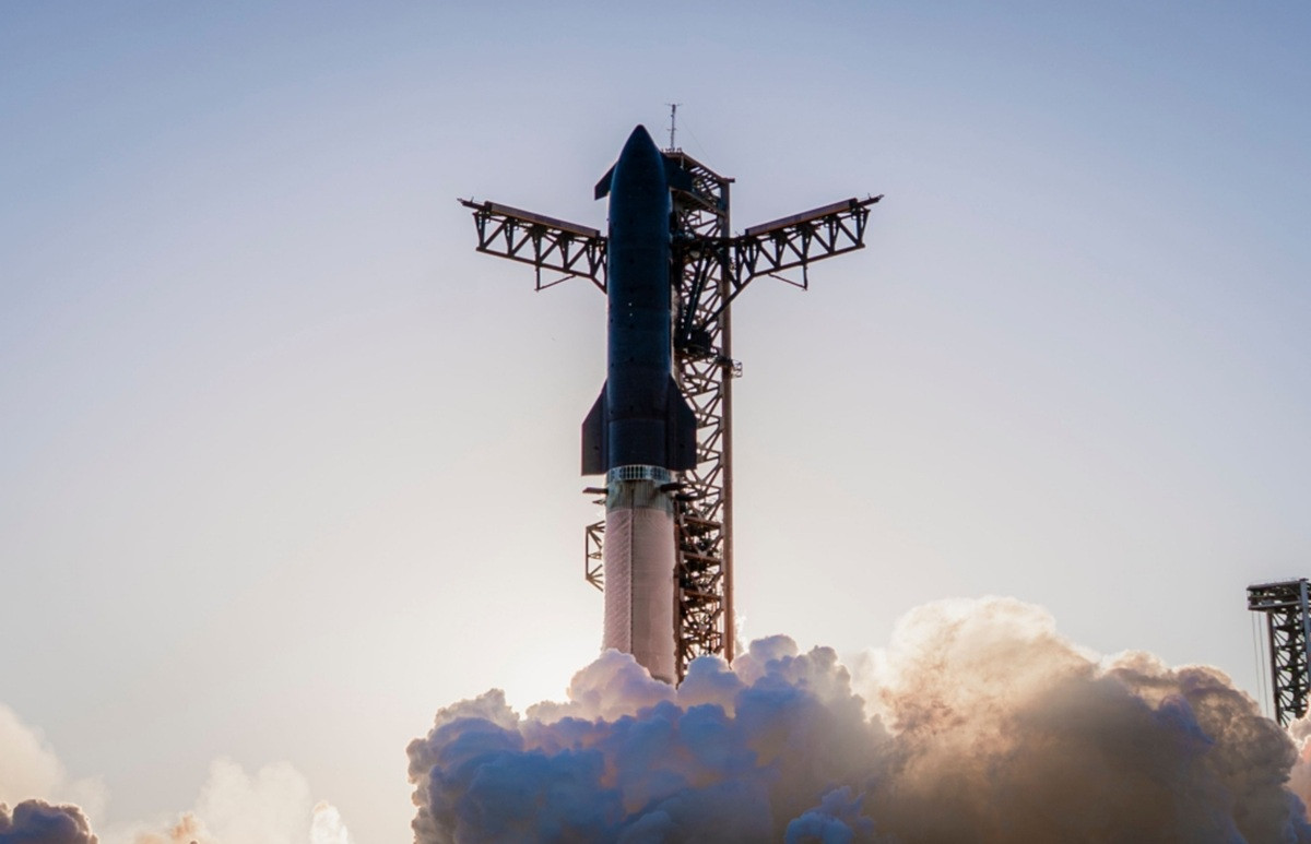 SpaceX 1