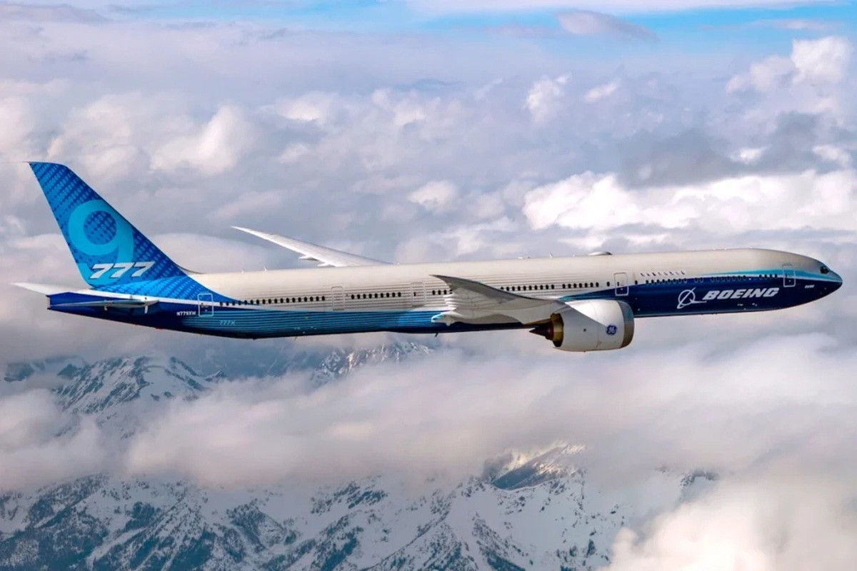 Boeing 777X 1