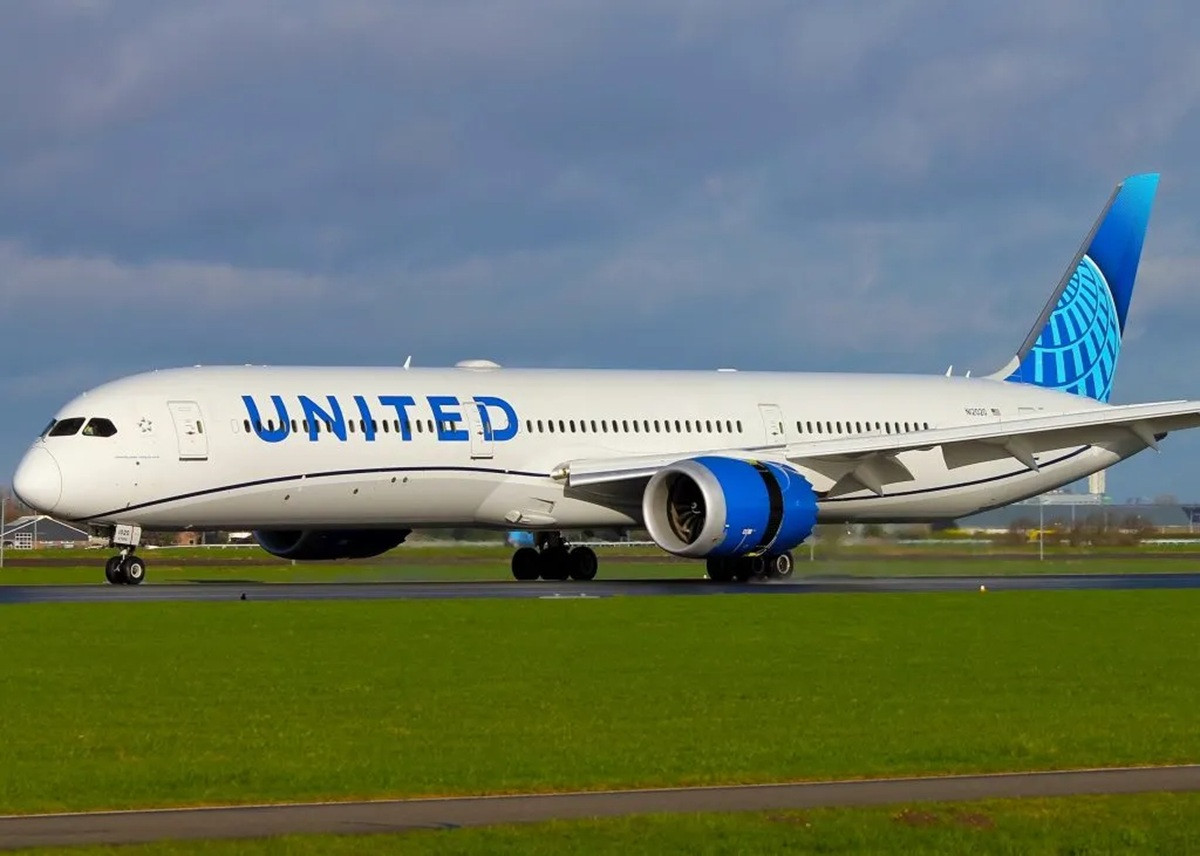 United Airlines 1