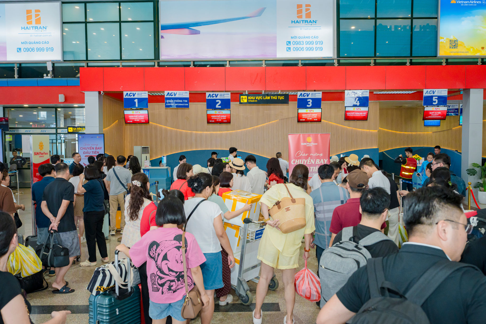 Sun PhuQuoc Airways