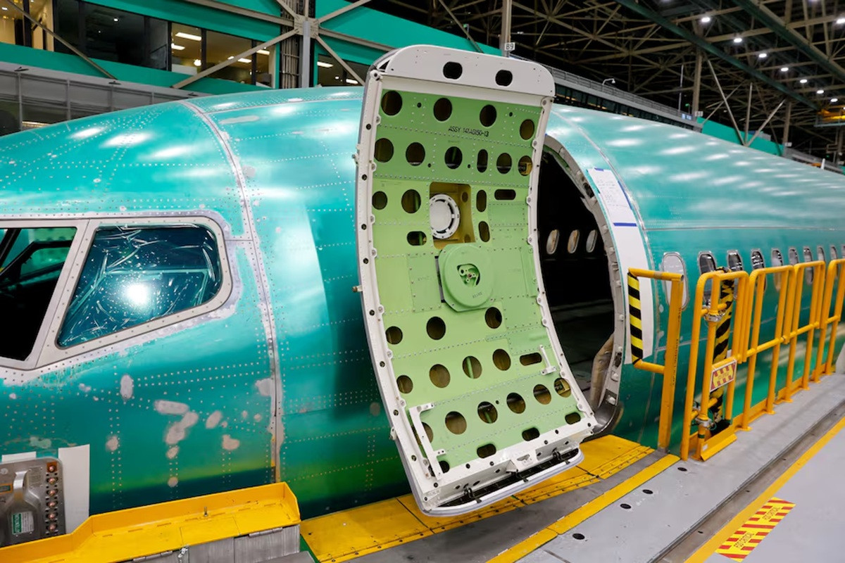 Boeing 2