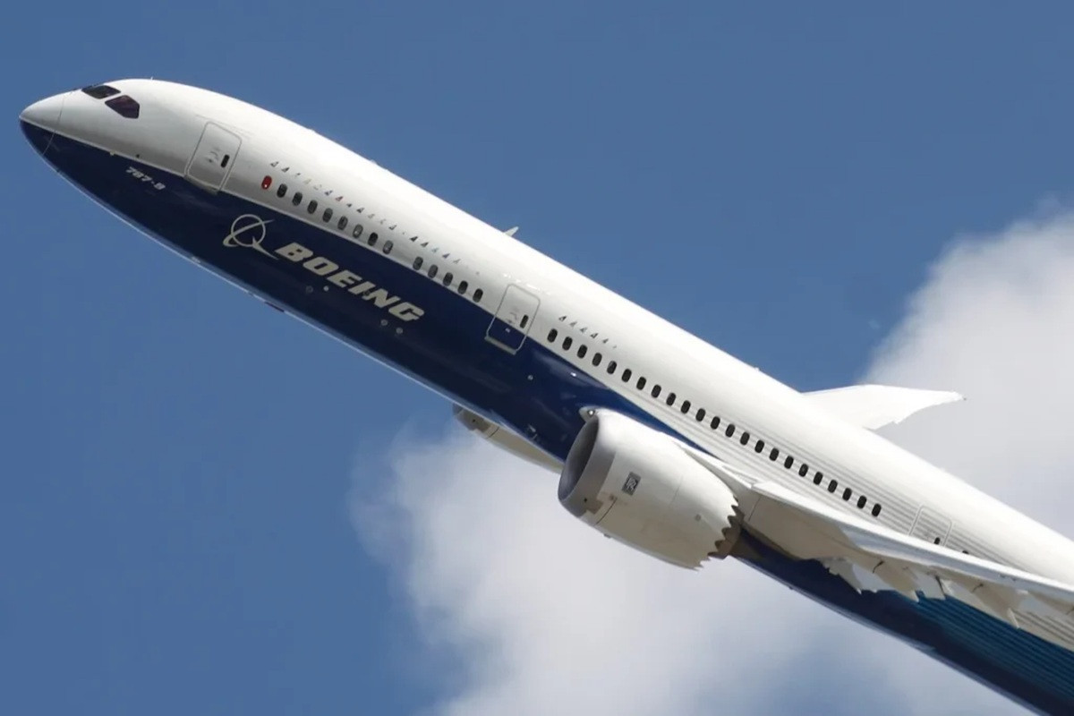 Boeing 787