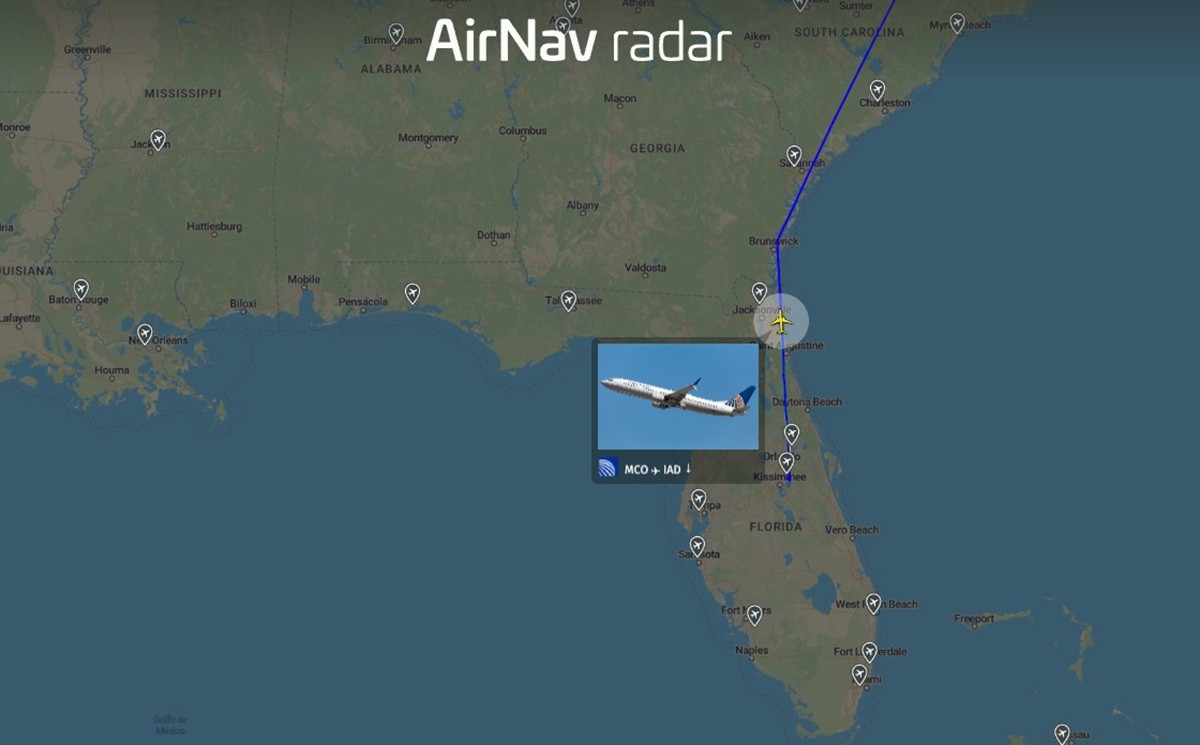 United UA2746