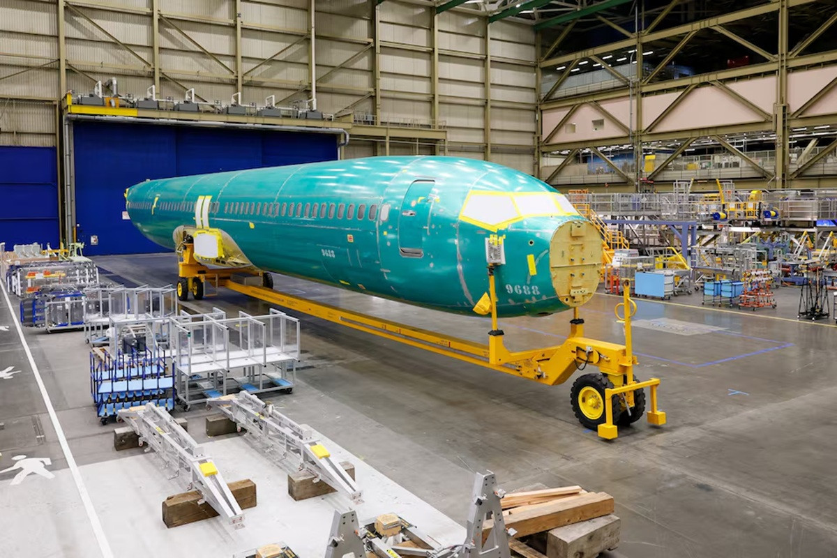 Boeing 737 MAX 10 1