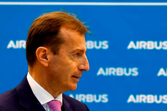 Airbus phải từ chối nhiều đơn đặt hàng