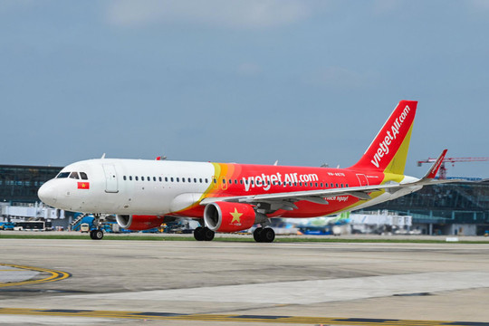 Vietjet vượt 21% kế hoạch lợi nhuận sau 6 tháng