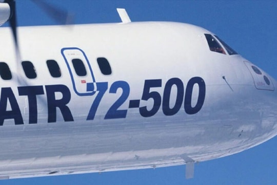 Cận cảnh mẫu tàu bay ATR 72-500