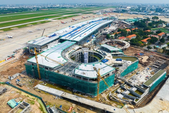 Nhiều hạng mục nhà ga T3 Tân Sơn Nhất vượt tiến độ