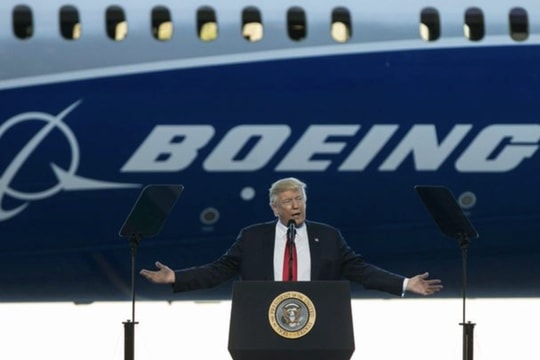 Boeing giao 14 máy bay vào tháng 10, thua xa Airbus