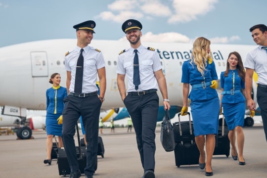 Hãng bay giá rẻ kiếm tiền bằng cách nào?