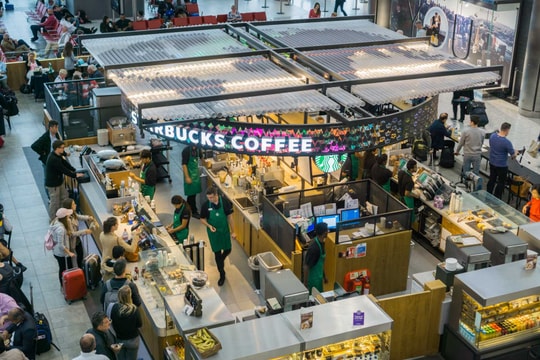 Kinh doanh tại sân bay - câu chuyện của Starbucks ở Mỹ