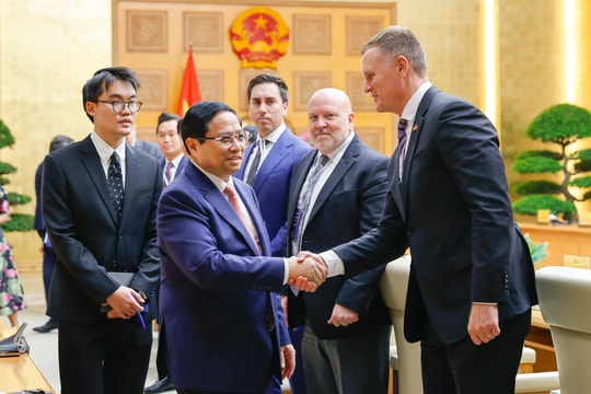 Đẩy mạnh hợp tác giữa Việt Nam với doanh nghiệp hàng không, quốc phòng Mỹ