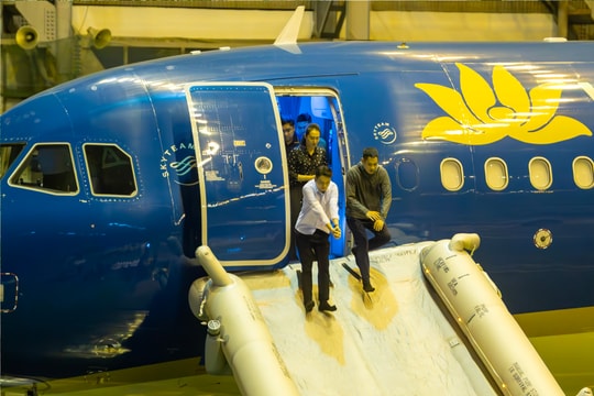 Hàng loạt biện pháp bảo đảm an toàn hàng không dịp Tết Ất Tỵ 2025