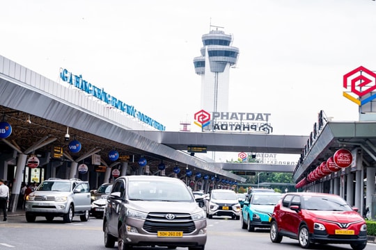 Chi tiết hoạt động của xe trung chuyển tại sân bay Tân Sơn Nhất