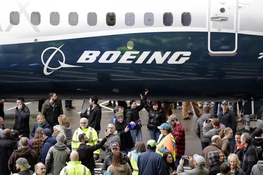 Boeing thiệt hại gần 3 tỷ USD do đình công và cắt giảm nhân sự