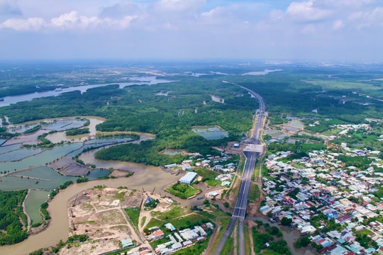 Hơn 1.700 tỷ đồng giải phóng mặt bằng, tái định cư tuyến đường kết nối sân bay Long Thành