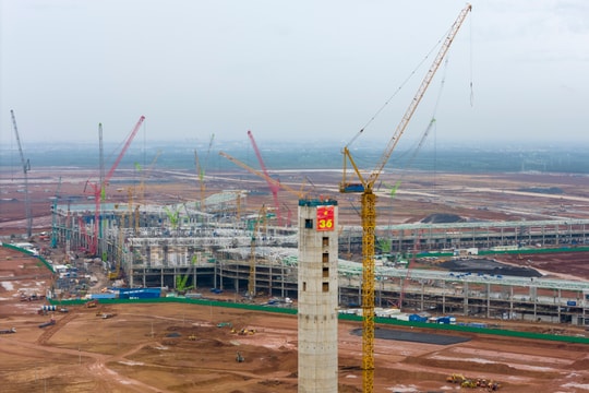 Thủ tướng: Cần cơ chế khai thác không gian vũ trụ, không gian biển