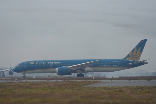 Sương mù tiếp tục bủa vây, nhiều chuyến bay có thể phải lùi giờ khai thác