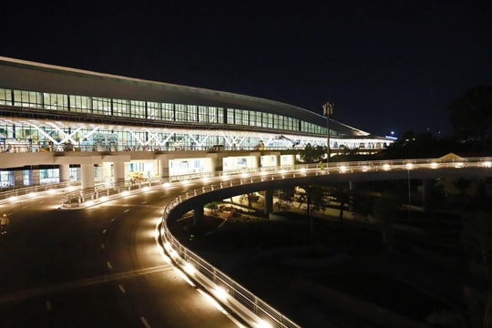 VN1286: Chuyến bay ‘mở hàng’ tại nhà ga T3 Tân Sơn Nhất