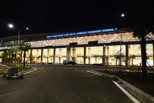 200 công nhân tổng vệ sinh nhà ga T3 Tân Sơn Nhất