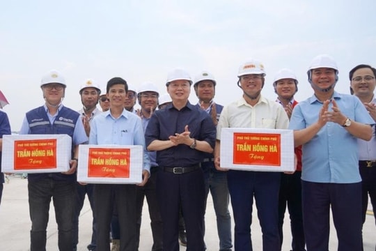 T&T Group trình phương án tổ hợp hàng không quy mô lớn ở Quảng Trị