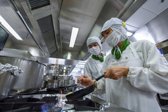 Doanh nghiệp suất ăn hàng không đạt lợi nhuận lớn