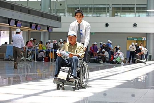Các loại dịch vụ đặc biệt dành cho hành khách khi đi máy bay