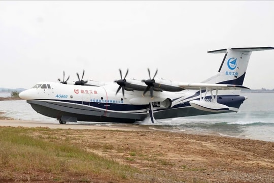 Trung Quốc sẽ sản xuất hàng loạt thủy phi cơ lớn nhất thế giới