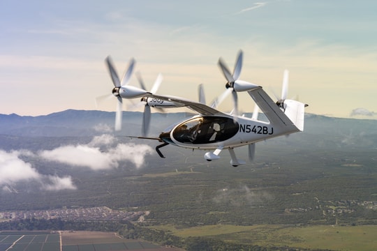 Phó Thủ tướng Trần Hồng Hà: Thúc đẩy khung pháp lý cho vận tải hàng không bằng drone