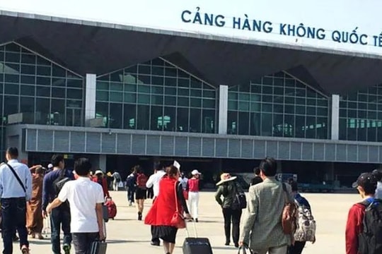 Sân bay Vinh đóng cửa từ 1/7, hành khách lo lắng tìm cách đổi vé