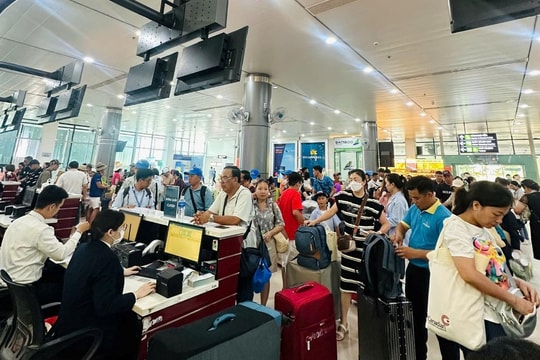 Sân bay Phù Cát tăng cường phục vụ hành khách mùa cao điểm