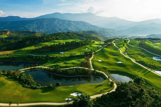 Sapa Grand Golf Course chính thức vận hành Clubhouse