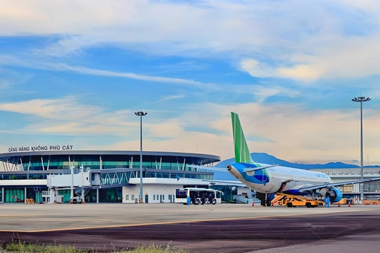 Bộ Xây dựng phản hồi tỉnh Bình Định: Giá vé bay chưa vượt trần