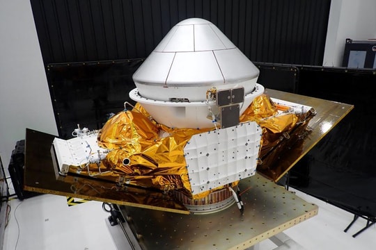 Tàu vũ trụ Varda Space mở rộng hoạt động