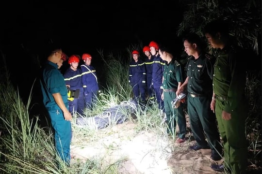 Rơi dù lượn ở bán đảo Sơn Trà, một du khách tử vong