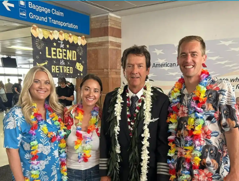 35 năm trên bầu trời, phi công "rớt nước mắt" với khoảnh khắc chạm đất