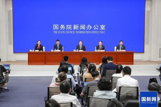 Trung Quốc với tham vọng trở thành trung tâm hàng không thế giới