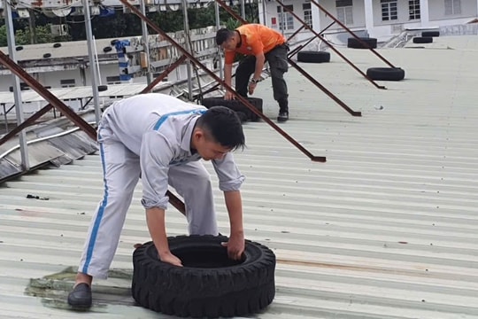 Bão số 3 cách sân bay Thọ Xuân 80 km