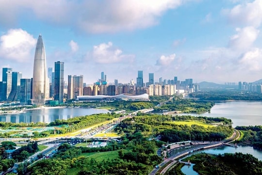 Hai sân bay lớn Trung Quốc phá kỷ lục khách hậu Covid-19