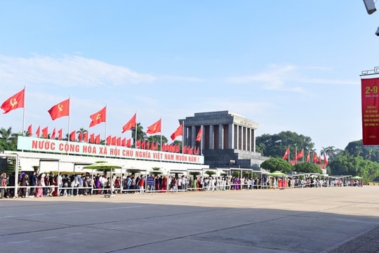 Cấm các phương tiện chưa đăng ký, đăng kiểm hoạt động ở các khu du lịch